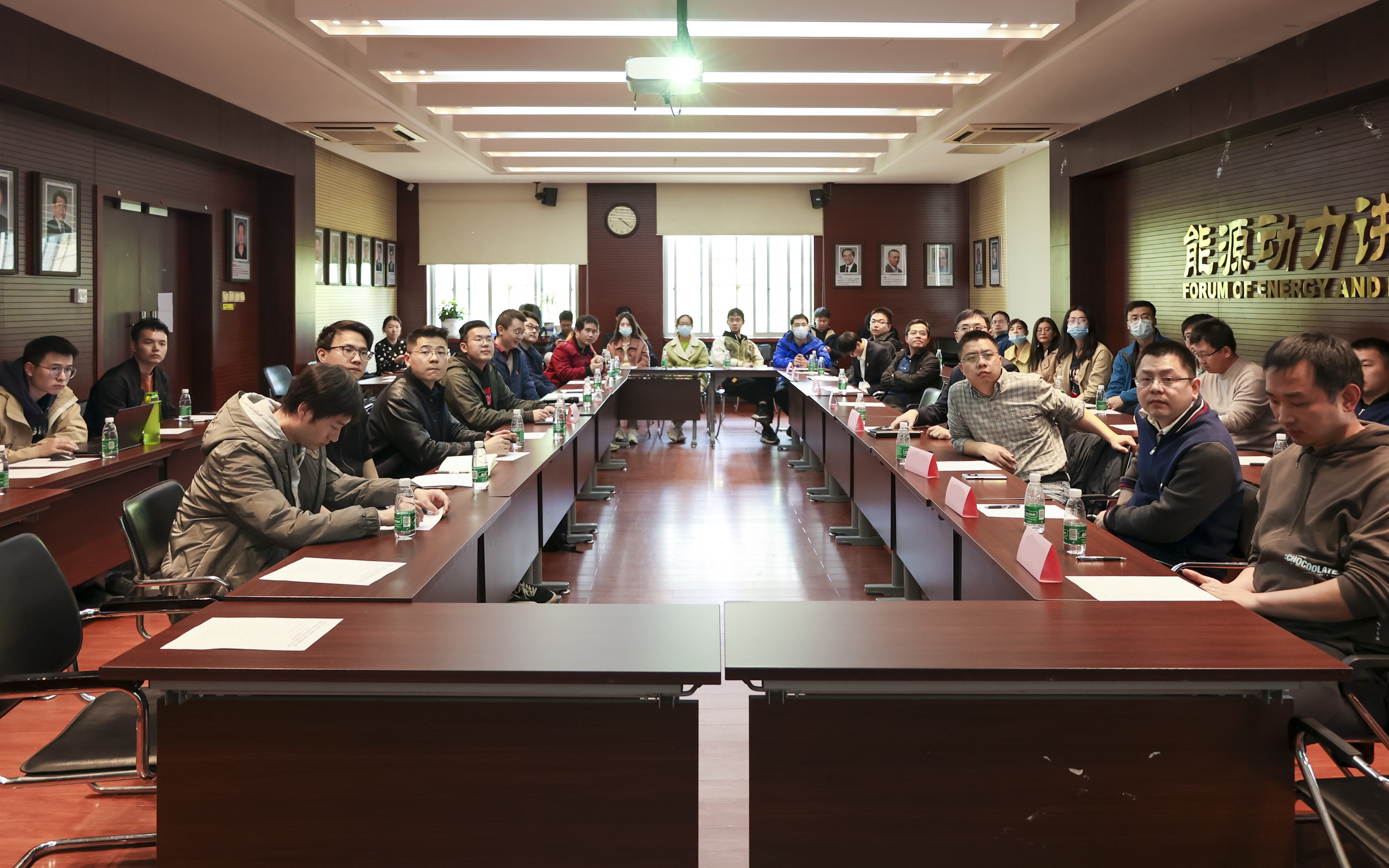 20230408-新闻稿-航天科工三院水下总体部党支部与乐动网站能动系流机所党支部、能动博201党支部“红色1 1 1”共建活动-郭慧娜-图3-会议现场.jpg