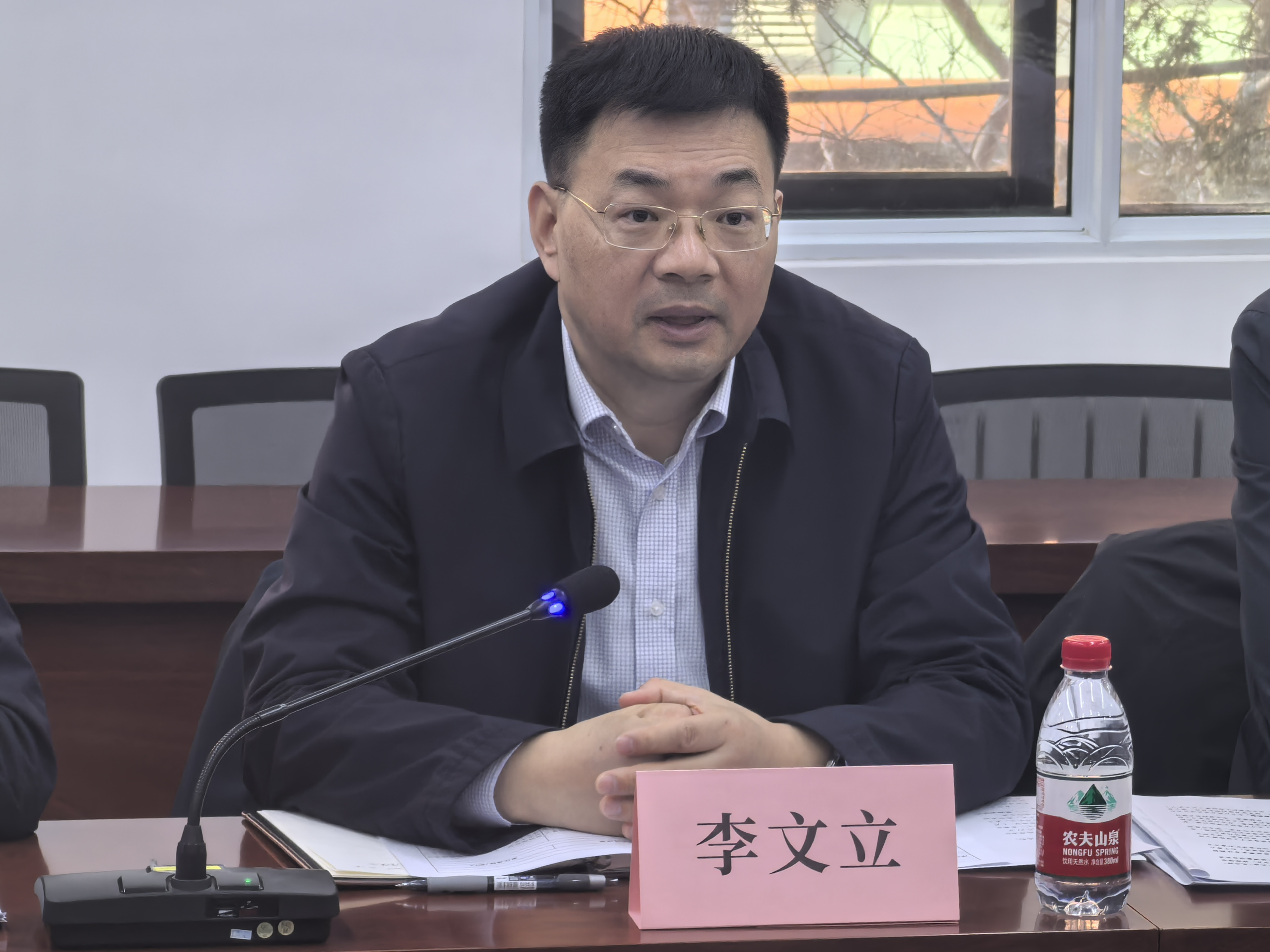 20250116-乐动网站与国家电网科教协同育人交流研讨会举行-罗国荣、欧阳紫秋-李文立发言.jpg