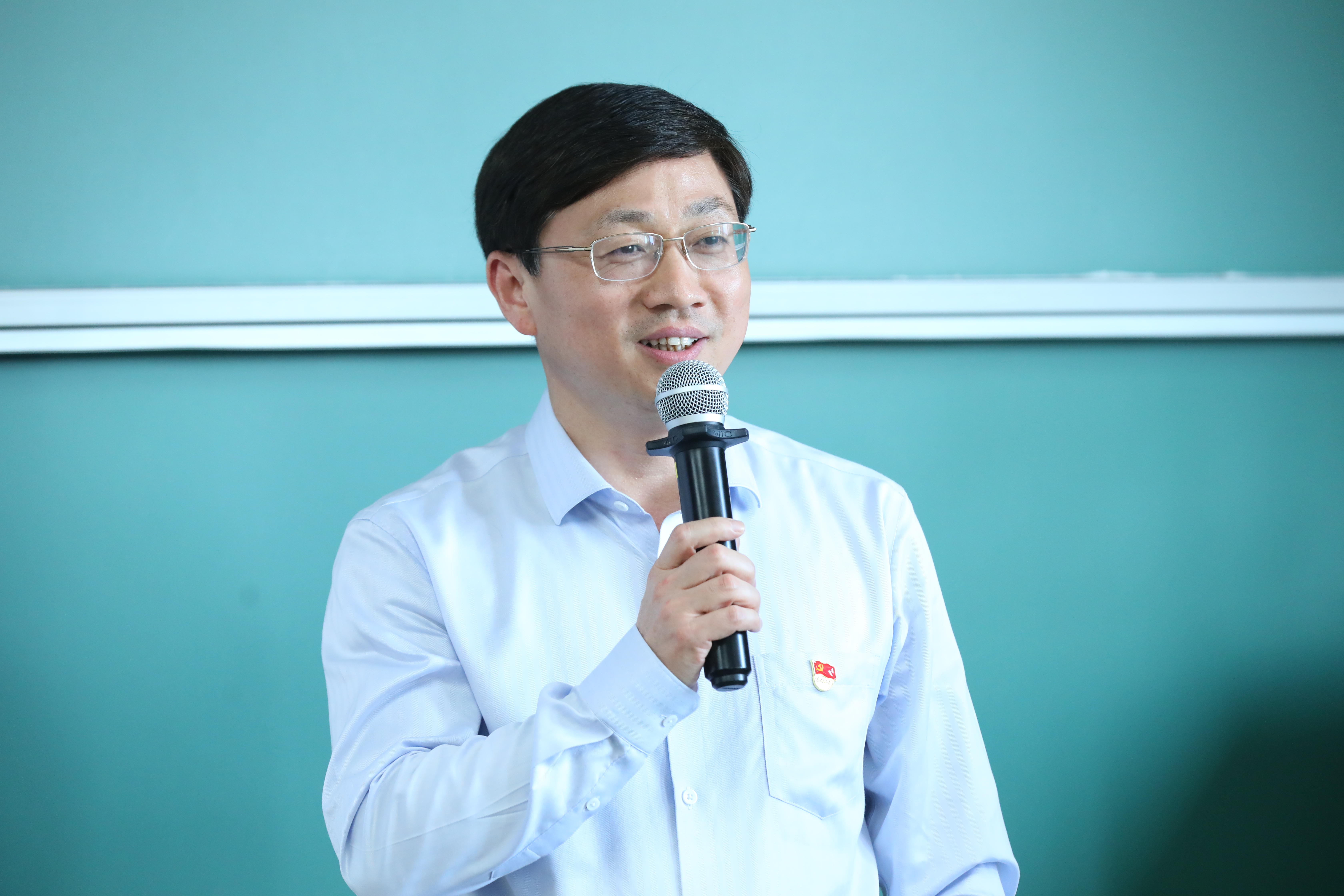 20230513-乐动网站开展“百年接力,强国有我——奋进新征程”集中主题党团日-石家东-许庆红参加机械20支部主题团日.JPG