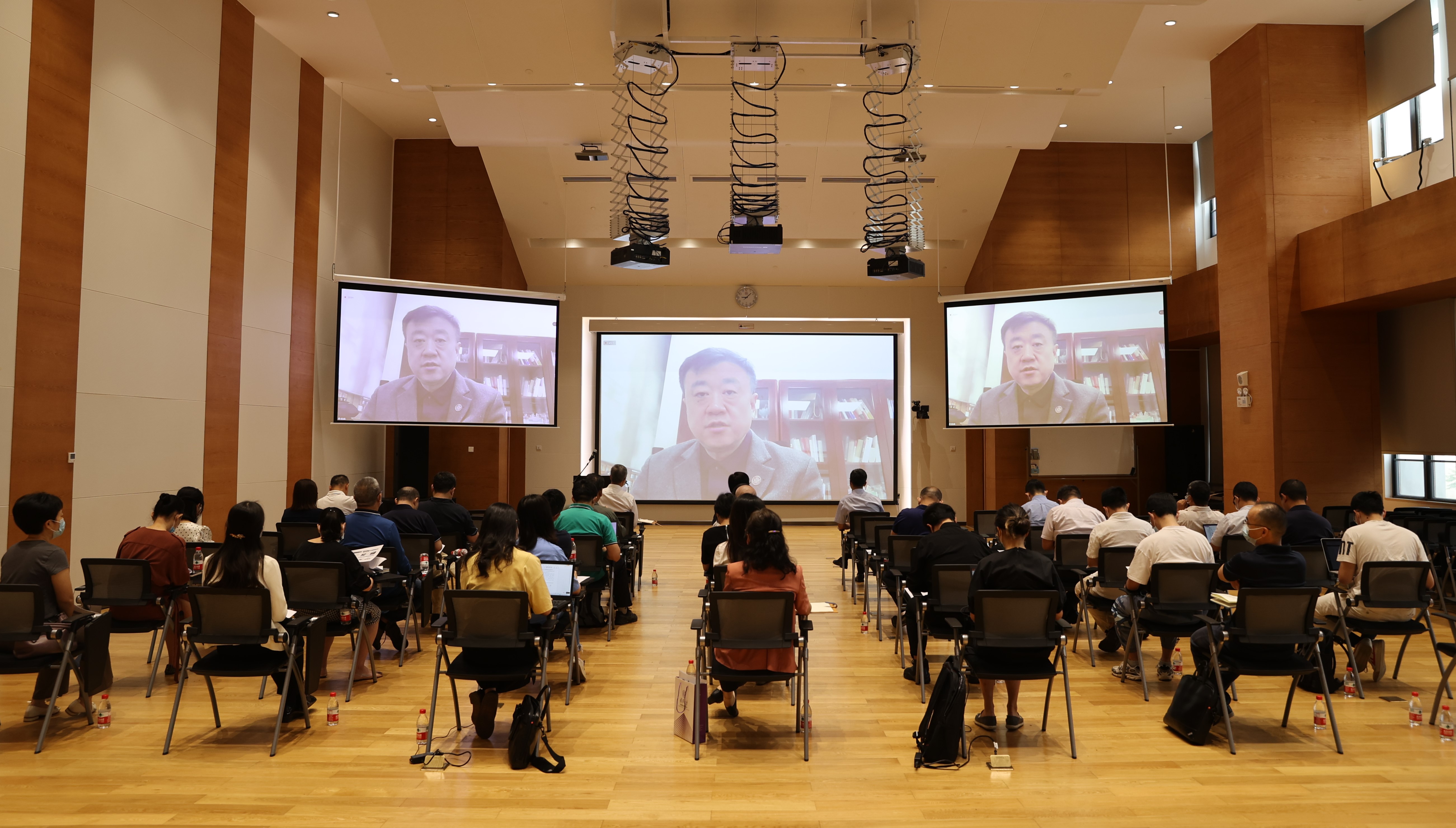 20220512-乐动网站第26次教育工作讨论会深圳国际研究生院启动会杨斌校长发言-国际院-国际院.jpeg